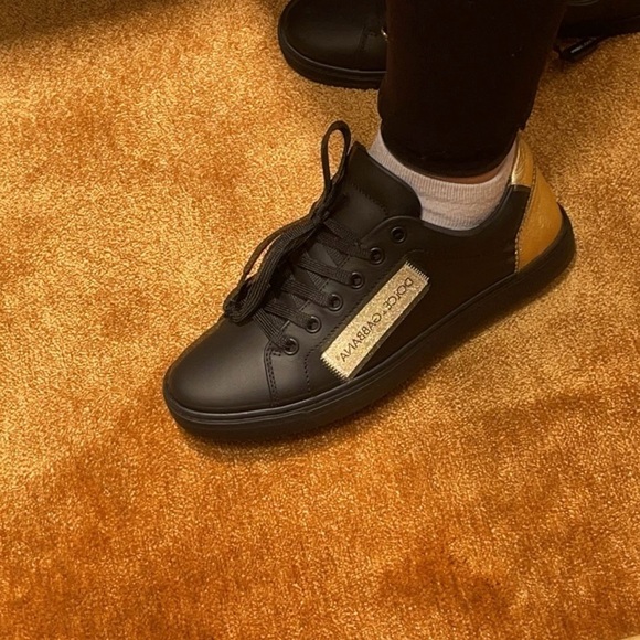 D&G Sneakers - Picture 10 of 15